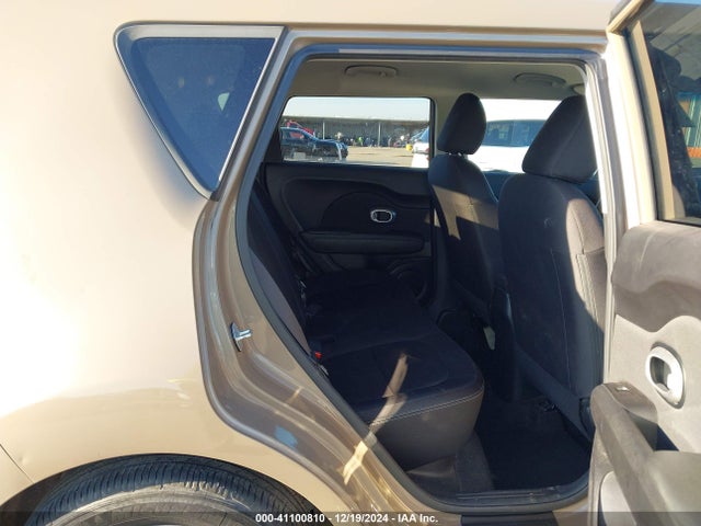 KIA Soul 2016 KNDJN2A21G7256117 Image 8