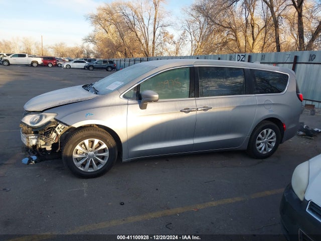 Chrysler Pacifica Touring Plus 2019 2C4RC1FG6KR613824 Image 14