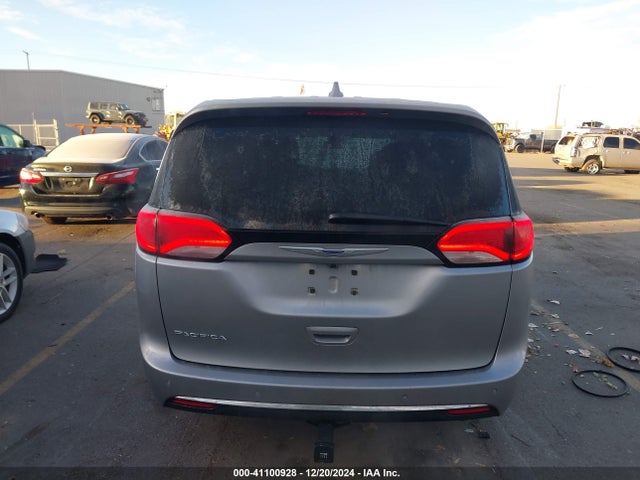 Chrysler Pacifica Touring Plus 2019 2C4RC1FG6KR613824 Image 16