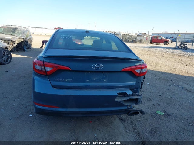 Hyundai SONATA SE 2017 5NPE24AF8HH511982 Image 16