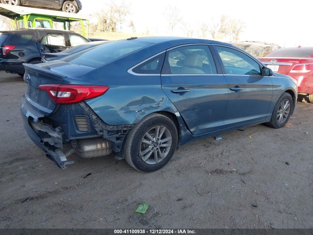 Hyundai SONATA SE 2017 5NPE24AF8HH511982 Image 4