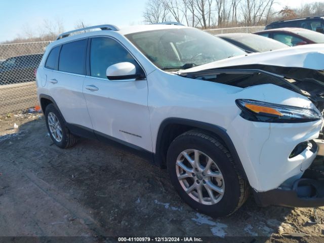 1C4PJMCB5HW583089 Jeep Cherokee Latitude 4x4