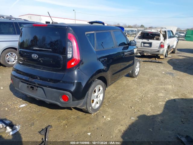 KNDJN2A27J7522974 KIA Soul