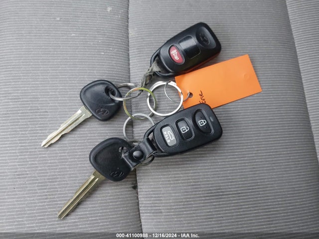Hyundai ELANTRA SE 2018 5NPD74LF3JH332054 Image 11