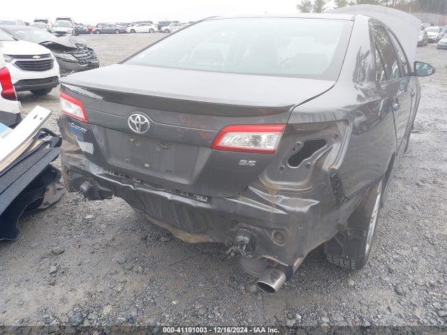 41101003 :رقم المزاد ، 4T1BF1FK0DU256588 vin ، 2013 Toyota Camry Se مزاد بيع
