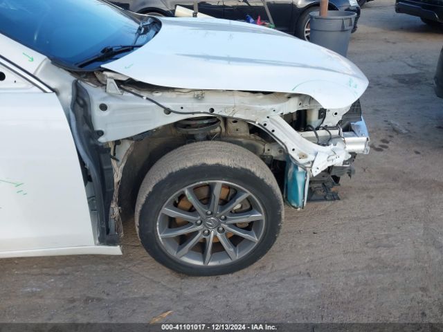 19UUB1F33JA004155 Acura TLX