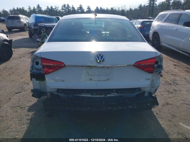 1VWBS7A31GC016170 Volkswagen Passat 1.8t Se