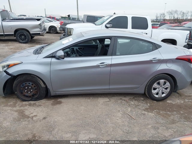 Hyundai ELANTRA SE 2016 5NPDH4AE2GH784173 Image 14