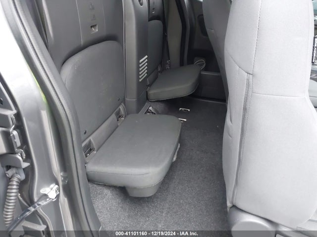 1N6ED1CMXPN608441 Nissan Frontier S 4x4