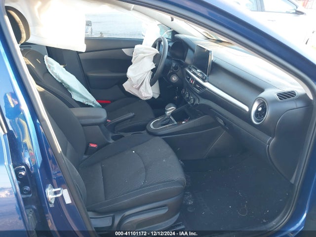 3KPF24AD5PE517745 KIA Forte Lxs