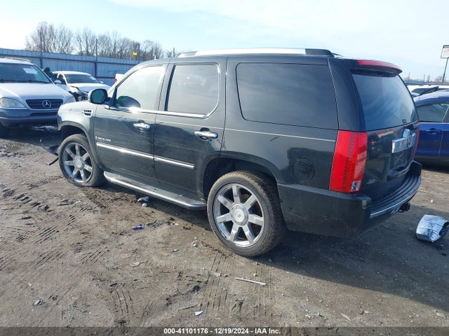 2008 CADILLAC ESCALADE 1GYEC63838R146265 Photo 2