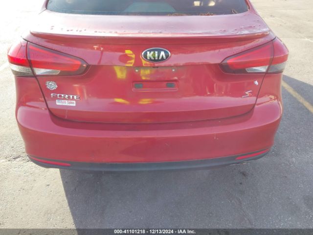 3KPFL4A70JE257639 KIA FORTE S