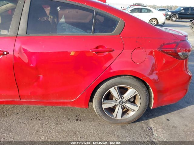 3KPFL4A70JE257639 KIA FORTE S