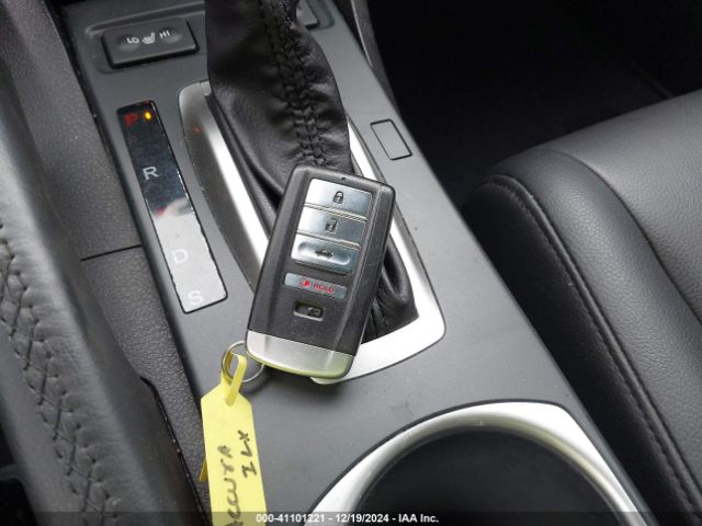 19UDE2F30HA001236 Acura Ilx Acurawatch Plus Package