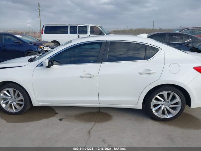 19UDE2F30HA001236 Acura Ilx Acurawatch Plus Package