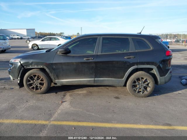 1C4PJLABXFW597094 Jeep Cherokee Sport