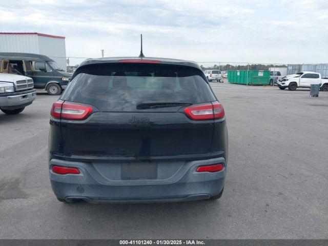 1C4PJLABXFW597094 Jeep Cherokee Sport