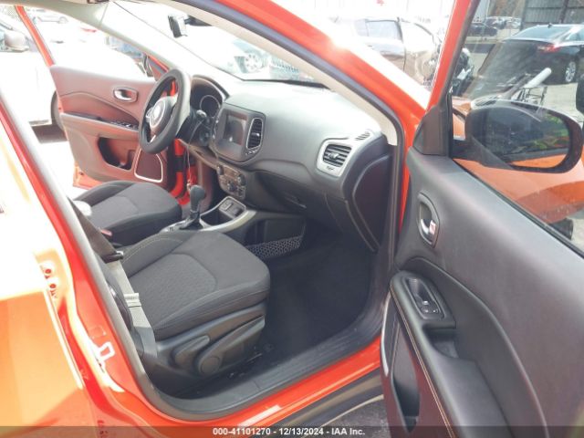 3C4NJCABXKT788974 Jeep Compass Sport Fwd