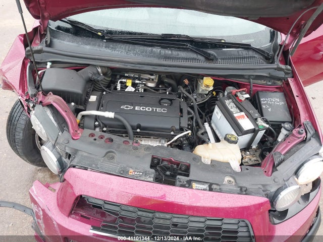 Chevrolet Sonic Lt Auto 2014 1G1JC5SH6E4120230 Image 10