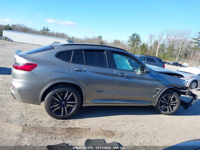 5YMUJ0C04M9G87375 BMW X4
