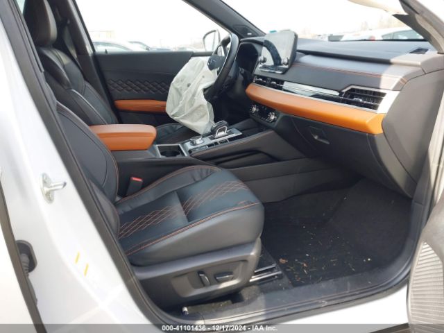 2022 MITSUBISHI OUTLANDER JA4J3VA85NZ072578 Photo 4