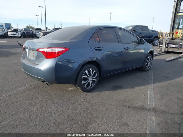Toyota COROLLA LE 2015 5YFBURHE5FP334458 Image 4