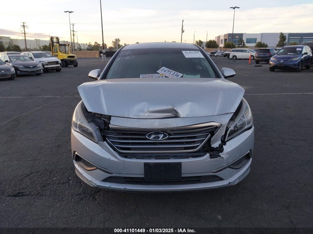 Hyundai Sonata 2017 5NPE24AF6HH561974 Image 12