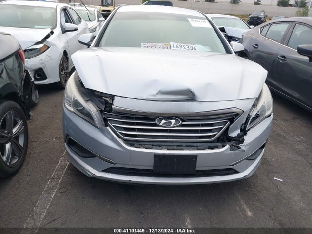 Hyundai Sonata 2017 5NPE24AF6HH561974 Image 6