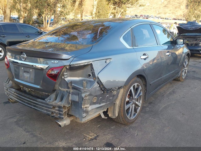 Nissan Altima 2.5 Sr 2017 1N4AL3AP8HN303444 Image 4