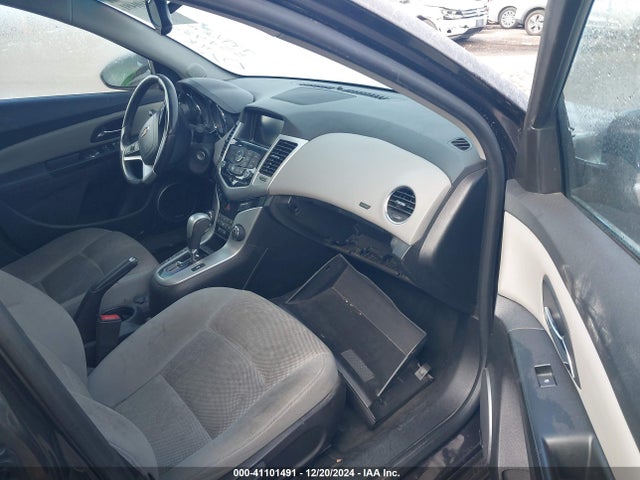 Chevrolet Cruze 1lt Auto 2014 1G1PC5SB2E7334930 Image 5
