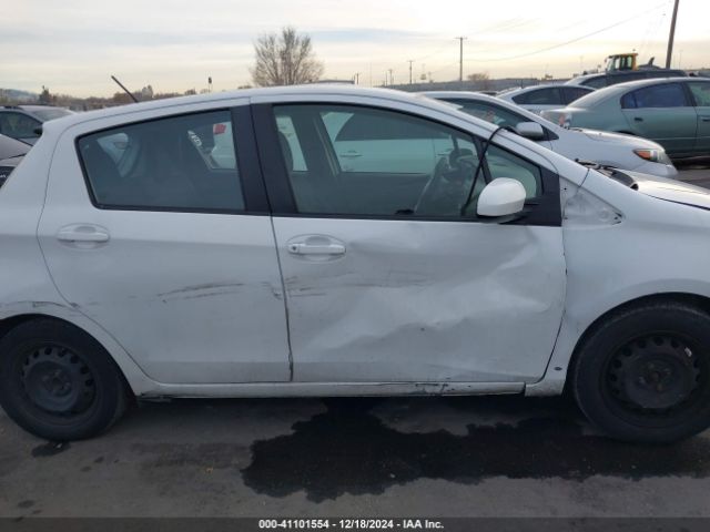 VNKKTUD32FA046001 Toyota YARIS L