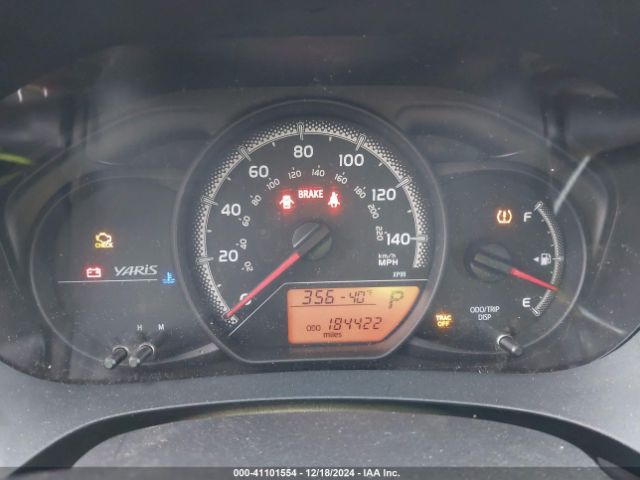 VNKKTUD32FA046001 Toyota YARIS L