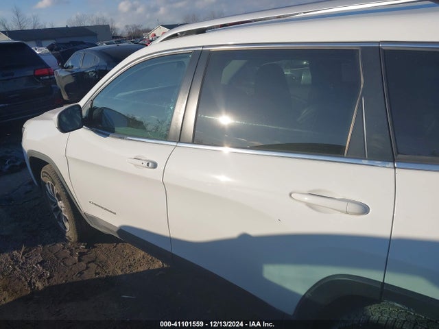 1C4PJMLB5LD546984 Jeep Cherokee Latitude Plus 4x4