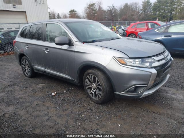 2018 MITSUBISHI OUTLANDER JA4AD2A30JZ038235 Photo 0