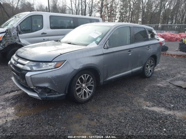 2018 MITSUBISHI OUTLANDER JA4AD2A30JZ038235 Photo 1