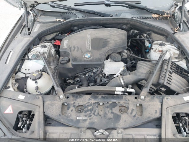 WBA5A7C5XED619995 BMW 528i Xdrive