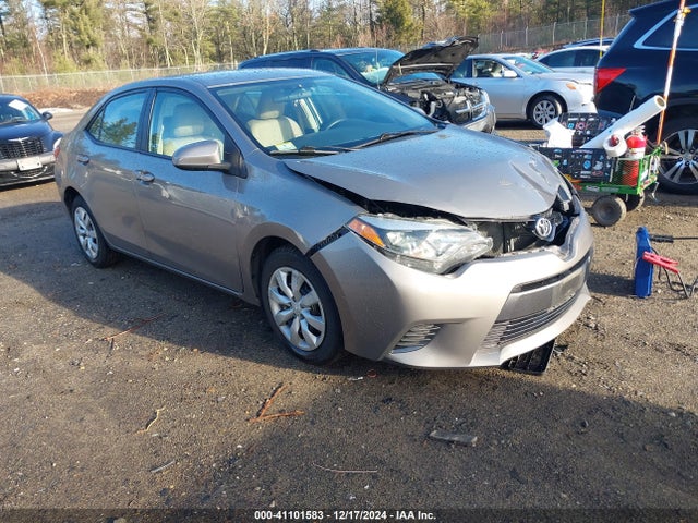 2015 2T1BURHE3FC448538 main image