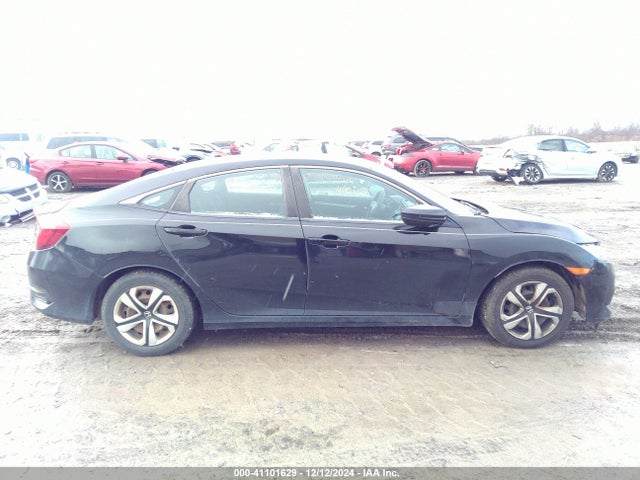 Honda Civic Lx 2018 2HGFC2F56JH561463 Image 14