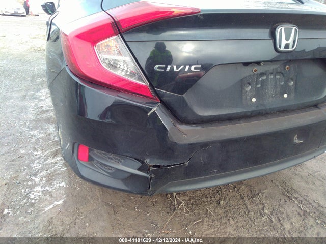 Honda Civic Lx 2018 2HGFC2F56JH561463 Image 12