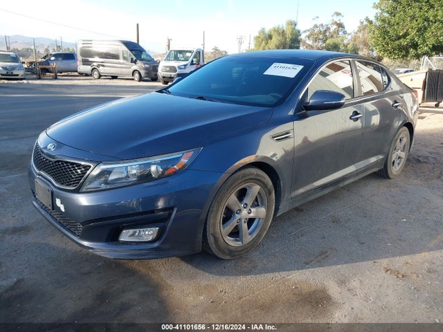 KIA Optima Lx 2015 KNAGM4A74F5584112 Image 2