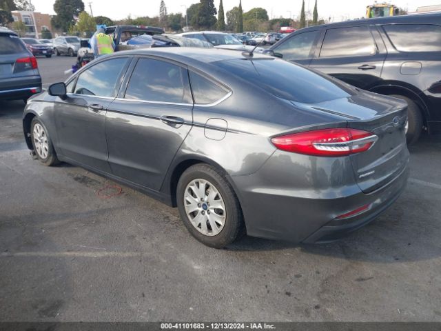 3FA6P0G79KR135513 Ford FUSION S