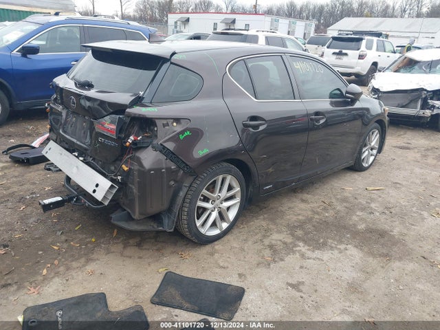 Lexus CT 200H 2014 JTHKD5BH1E2182248 Image 4