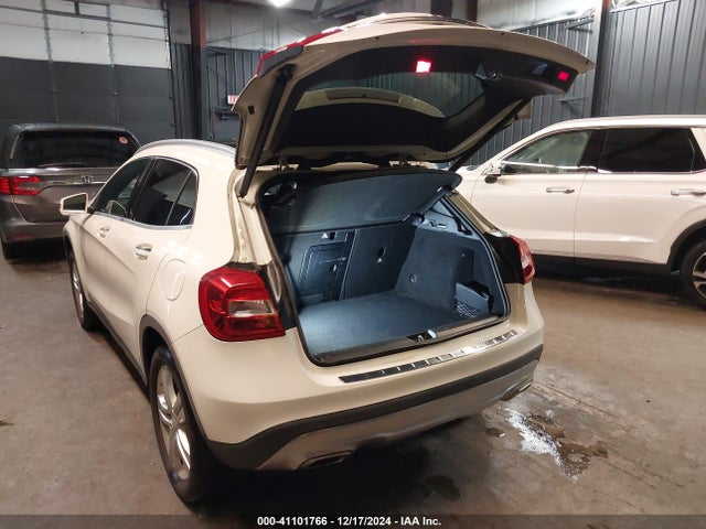 WDCTG4GB7GJ228616 Mercedes-Benz Gla 250 4matic