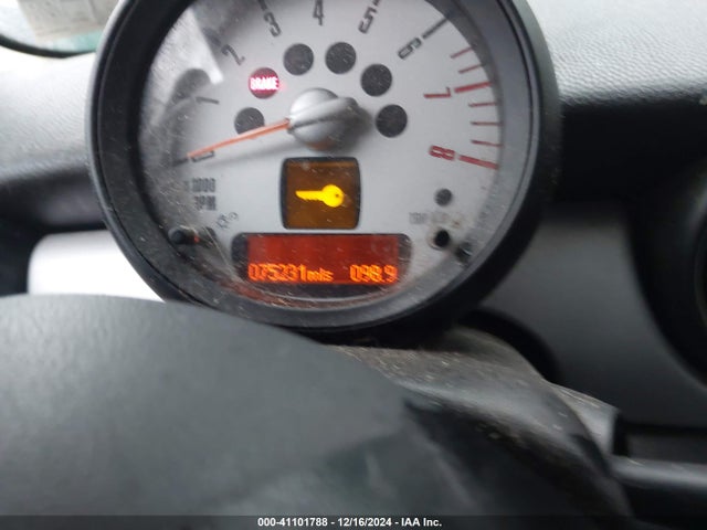 2012 MINI COOPER WMWSU3C55CT263316 Photo 6