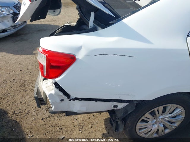 Toyota CAMRY LE 2014 4T4BF1FK2ER431494 Image 20