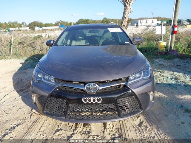 4T1BF1FK6HU643958 Toyota CAMRY SE
