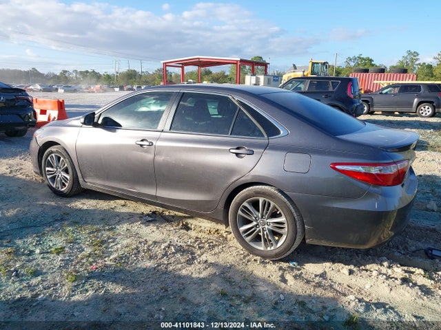 4T1BF1FK6HU643958 Toyota CAMRY SE