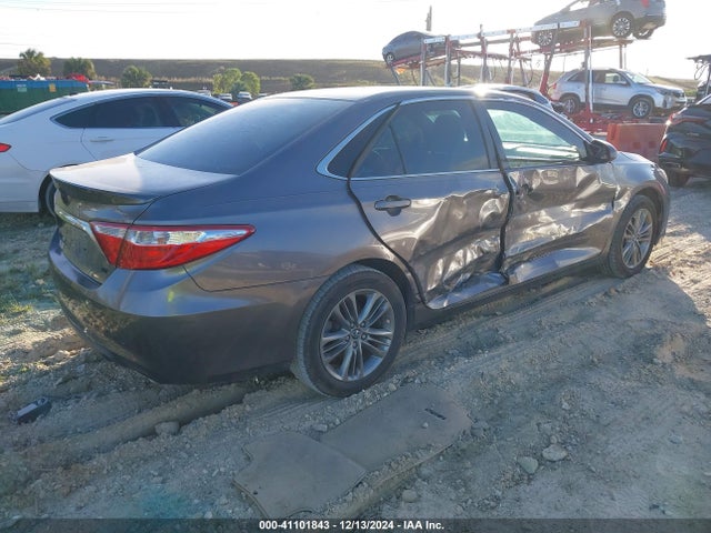 4T1BF1FK6HU643958 Toyota CAMRY SE