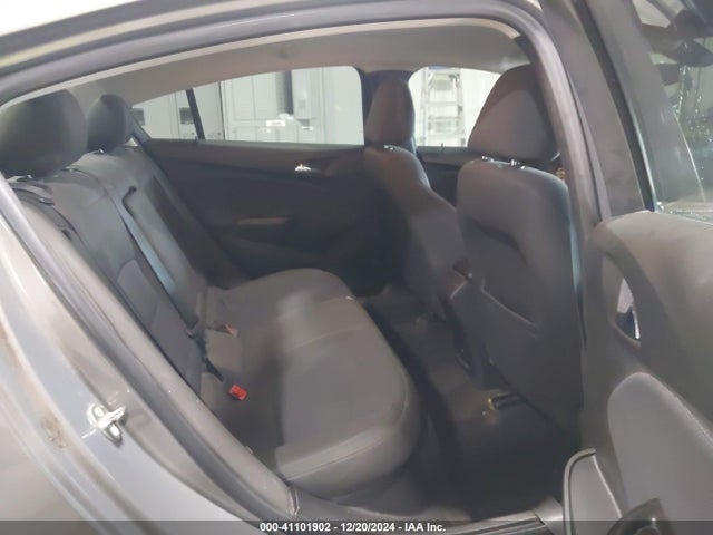 1G1BE5SM9J7151198 Chevrolet Cruze Lt Auto