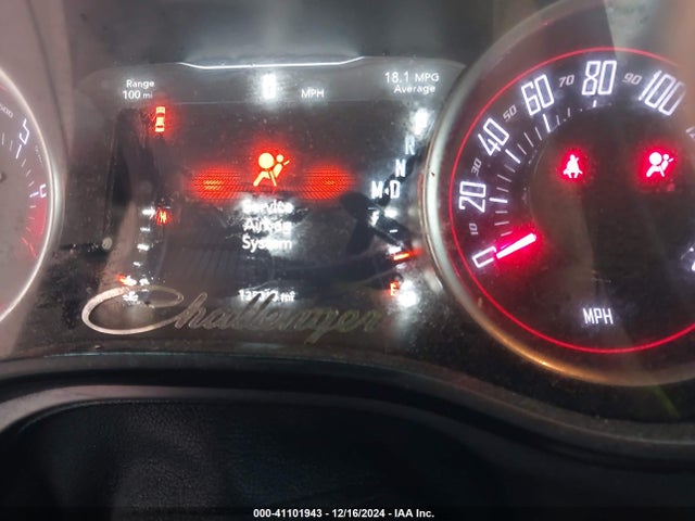 Dodge Challenger Sxt 2018 2C3CDZAGXJH123615 Image 7